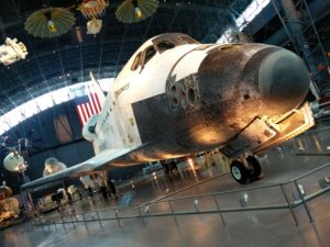 The front-right side of the Space Shuttle Discovery